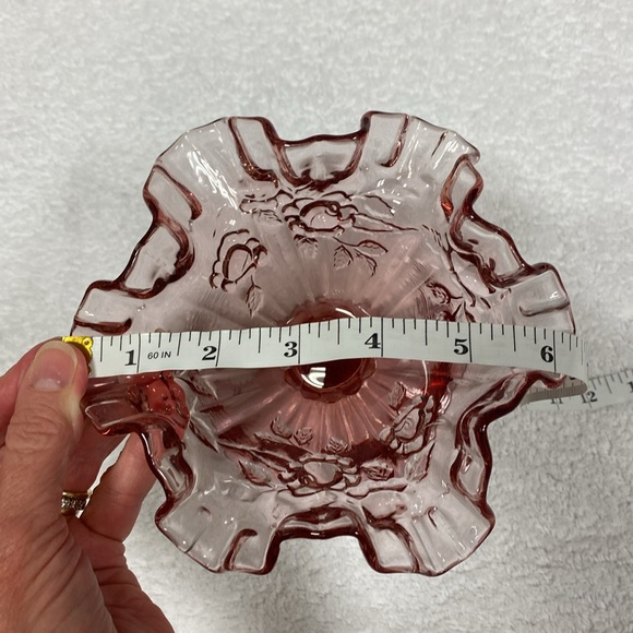 Vintage Fenton Art Glass Cabbage Rose Pink Ruffled Pedestal Compote Candy Dish - Picture 9 of 9